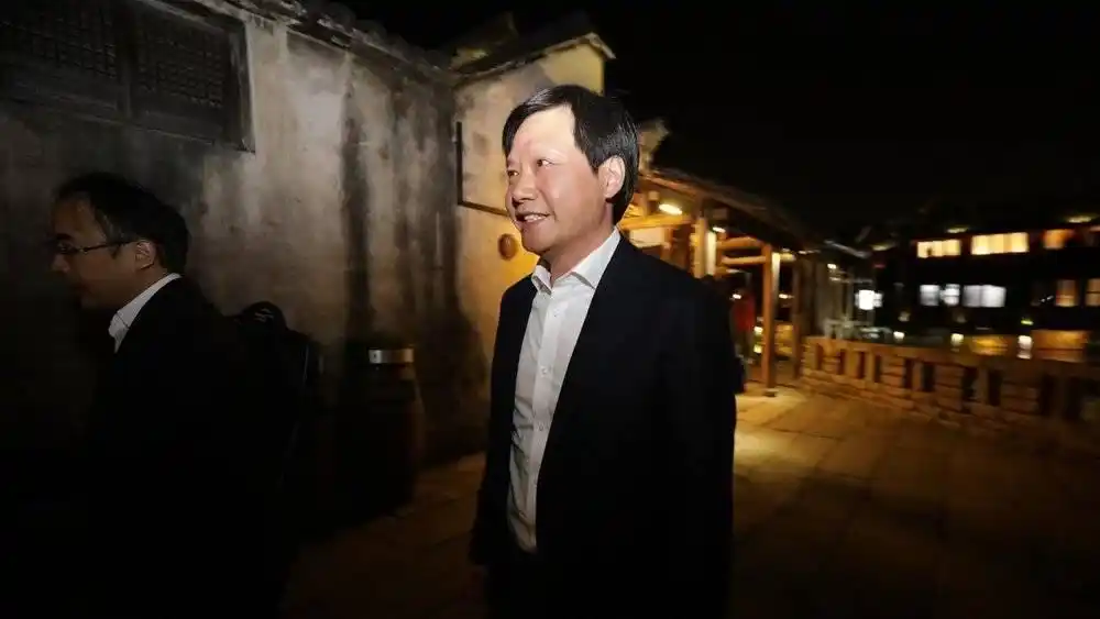 雷军年度演讲内容_小米欧洲市场份额增长_小米国内市场占有率