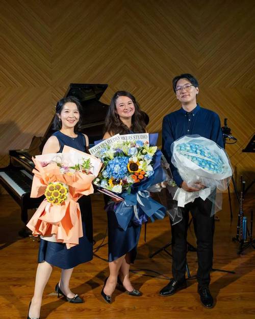 珠江艾茉森数码钢琴_冯兰钢琴_兰森国际音乐节