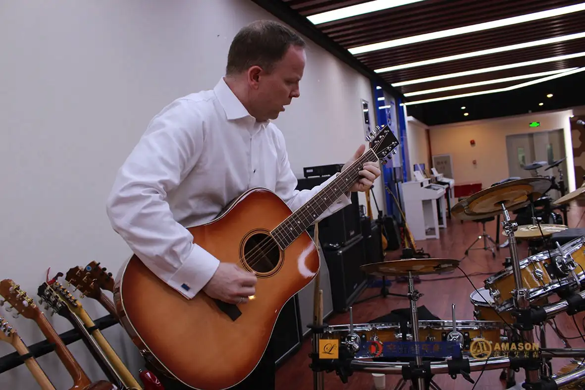 冯兰钢琴_兰森国际音乐节_珠江艾茉森数码钢琴