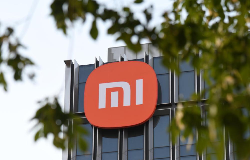 跨界造车！小米利好消息频出，股价却跌近40%，咋回事？