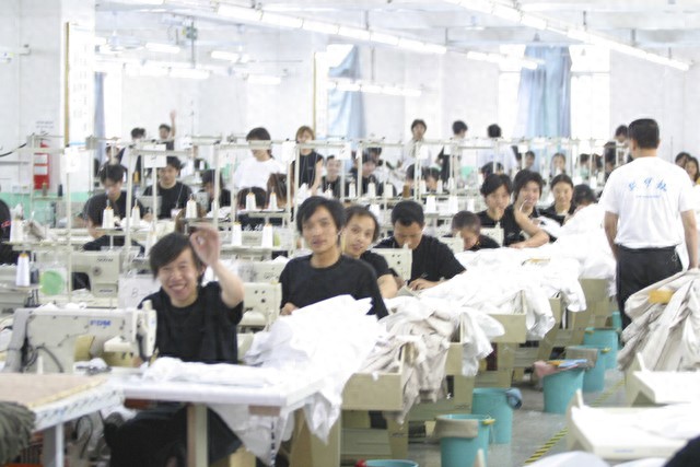 制衣厂数字化管理_工厂管理人员工资方案_扫码计件产量管理
