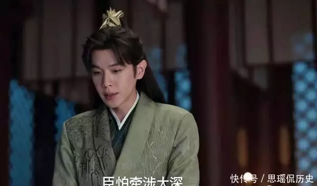 庆余年庆帝怎么死的_庆余年2春闱科考剧情 范闲坚守原则 不受贿赂 深夜密会庆帝 皇子猜疑 宫典忠诚真相 二皇子李承泽 宫典暗中传递情报