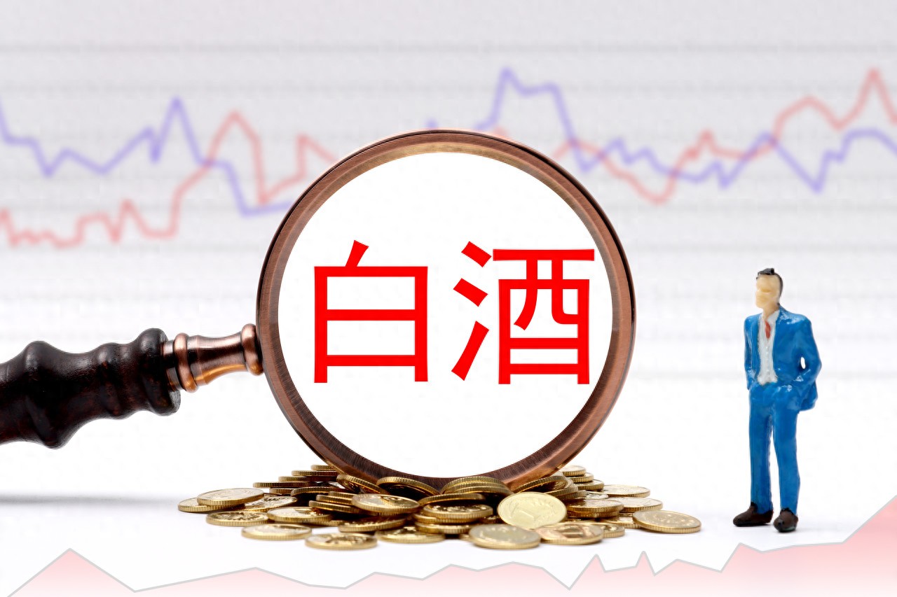 常德德山酒业有限公司发展困境_大湖股份谢世煌_大湖股份白酒业务下滑
