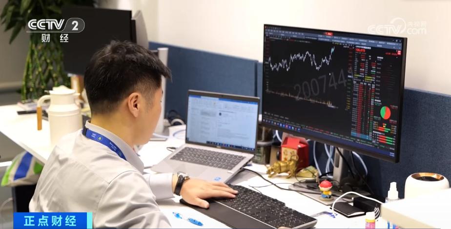 A股新增开户数_投资者开户数增长趋势_股票开户了对自己有影响吗